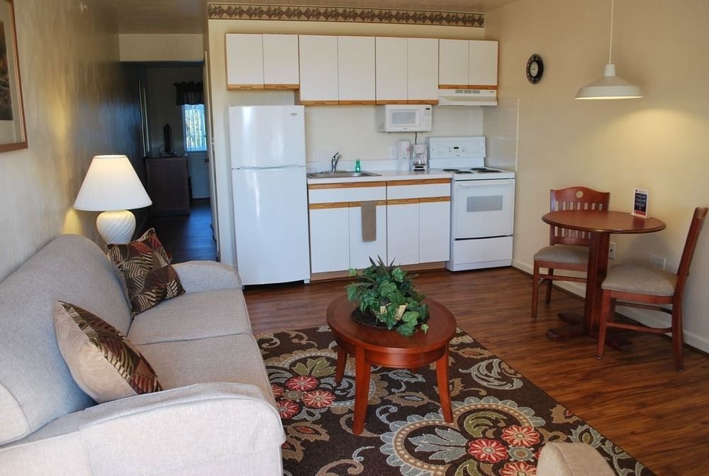 Affordable Suites Канаполис Екстериор снимка
