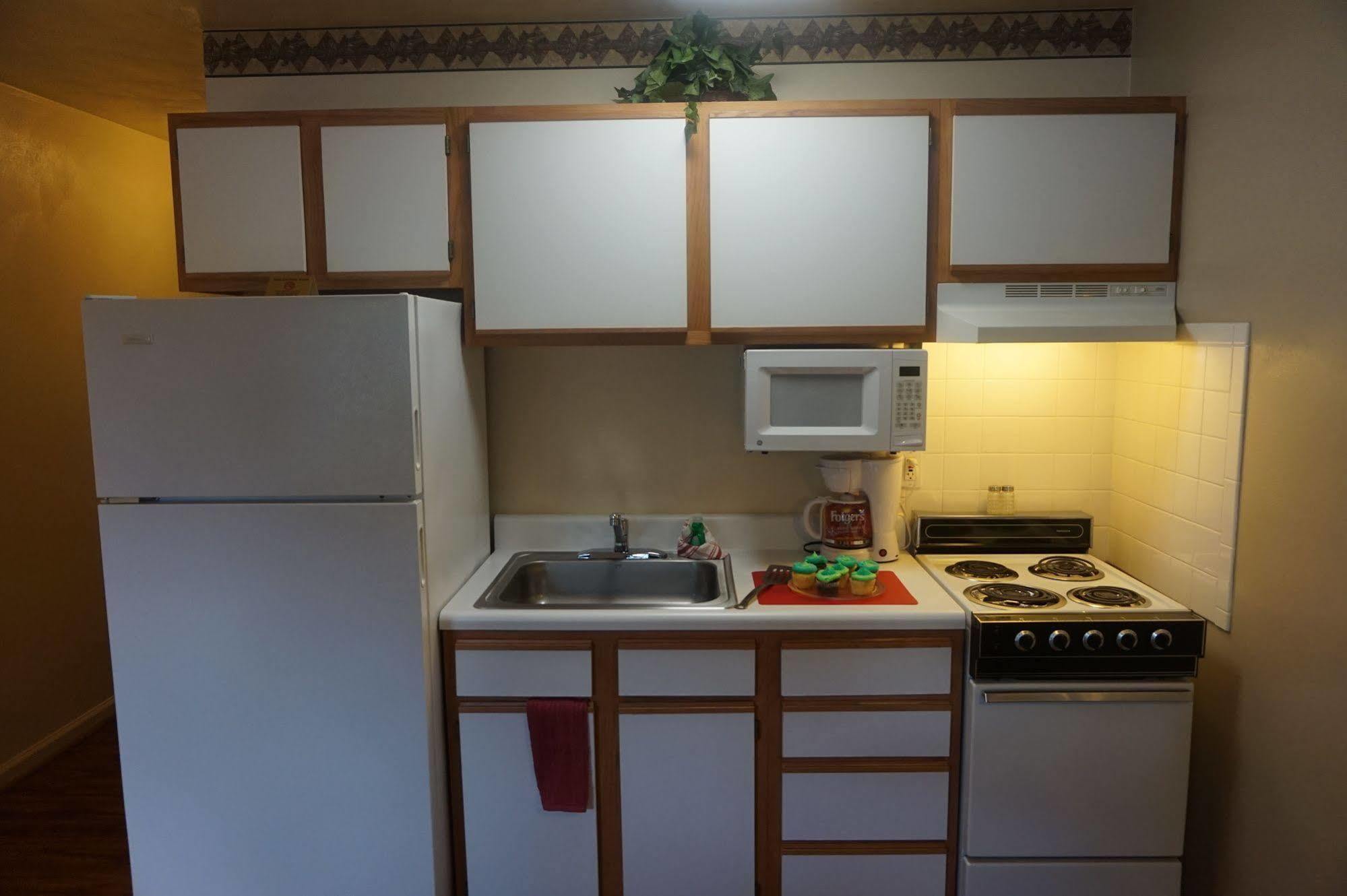 Affordable Suites Канаполис Екстериор снимка