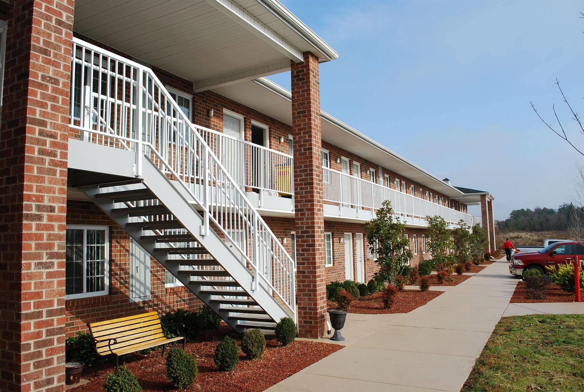 Affordable Suites Канаполис Екстериор снимка